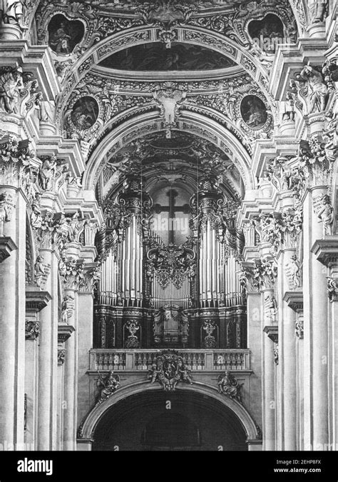 Passau Cathedral - Organ 1890 - Alphons Adolph Stock Photo - Alamy