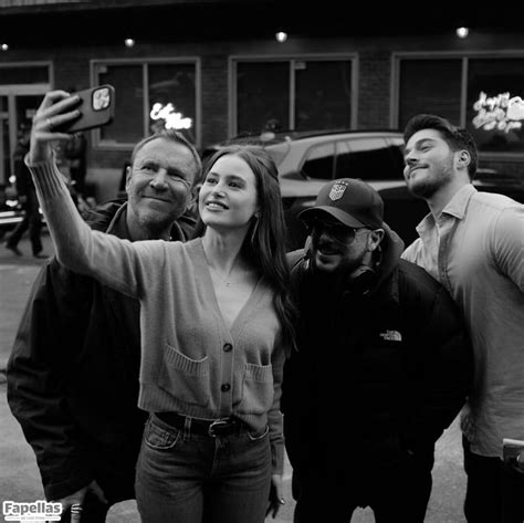 Madelaine Petsch Aka Madelame Nude Leaks Fapellas