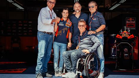 Dani Pedrosa Seguir Siendo Piloto De Pruebas Para Ktm En