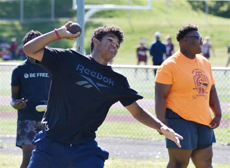 Photos: Kingston High School Shot Put practice – Daily Freeman
