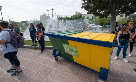 Se Instalaron Puntos De Reciclaje Por La Semana De La Educaci N Ambiental