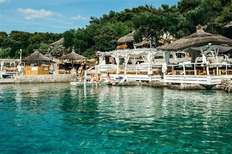 Private Boat Tour From Hvar Blue And Green Cave Vis And The Pakleni