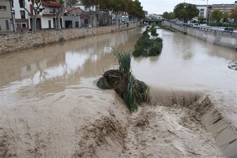 La Rubinada De Londara A T Rrega Provoca Danys Materials En Mobiliari Urb