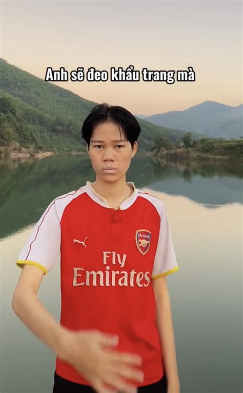 Nhan S C Phi Gi I T Nh C A Hot Tiktok Bi N H Nh Th Ng G I L Hotboy Kh U Trang Nay Quay Xe L M