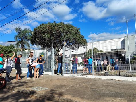 Pen Ltimo Dia Para Regularizar Situa O Eleitoral Marcado Grande Fila