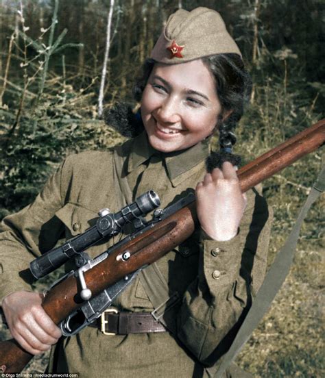 Colourised Photos Show Russias Female Snipers Of Ww2 Daily Mail Online