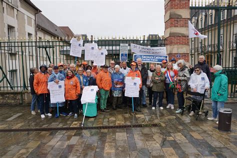 Seine et Marne le Secours Catholique s inquiète du manque de places d