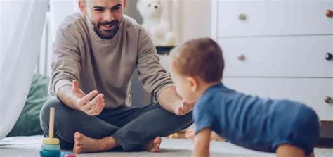 When Do Babies Start Crawling? Understanding This Developmental ...