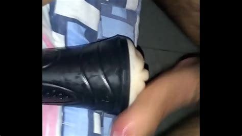 Usando Um Brinquedo Xvideos