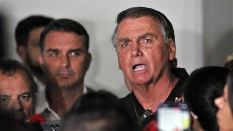 Bolsonaro sobre denúncia da PGR o mundo está atento ao que se passa