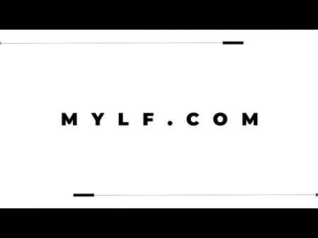 Surprise Pussy Licking New Hotntubes Porn