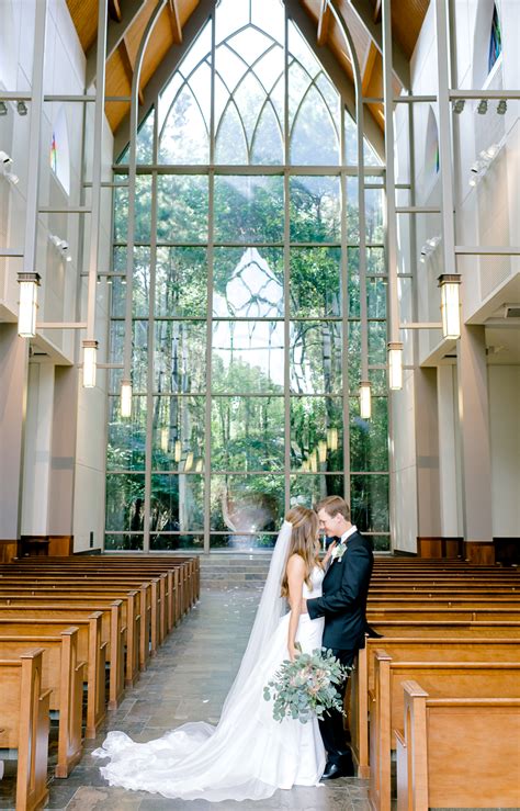 Chapel in the Woods | Woodlands Country Club Wedding | Katelyn + Connor
