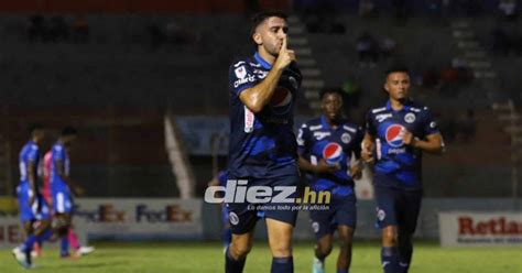 El azul es sublíder Motagua goleó al Victoria en La Ceiba y Agustín