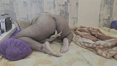 Amateur dicker genießt seinen schwanz zum ersten mal richtig xHamster