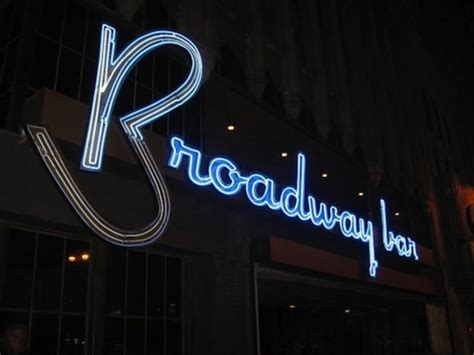 Broadway Bar | Discover Los Angeles