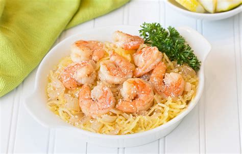 Healthy Spaghetti Squash Shrimp Scampi Recipe | Hungry Girl