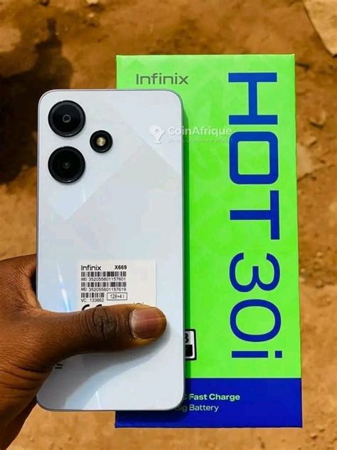 Téléphones Tablettes Infinix Hot 30i 128 go neufs et occasions au Togo CoinAfrique Togo