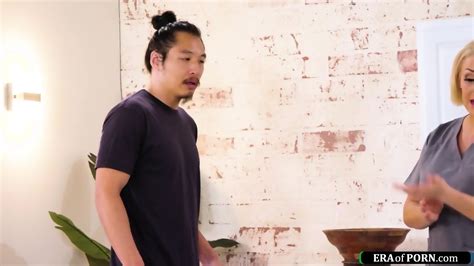 Milf Masseuse Gives Nuru Massage And A Footjob To Asian Guy