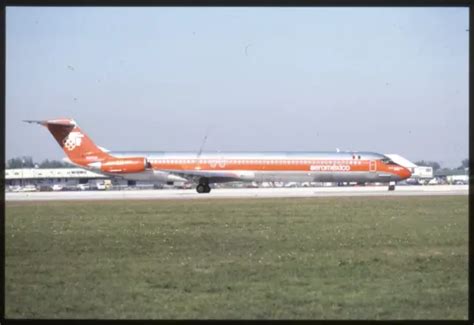35 Mm Aircraft Slide N10033 Aeroméxico Dc 9 Dated 1984 6329 £199