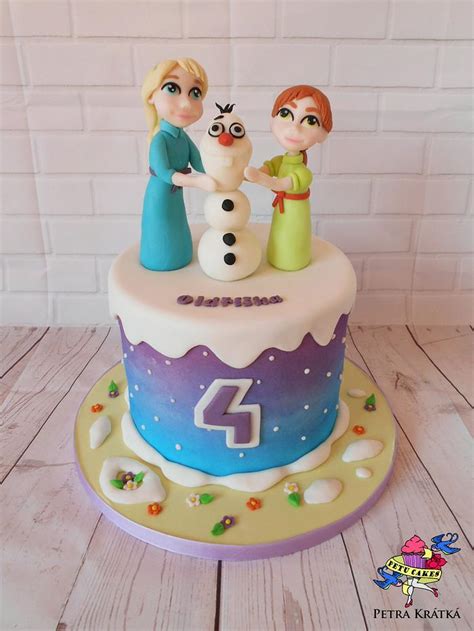 Frozeeen Decorated Cake by Petra Krátká Petu Cakes CakesDecor