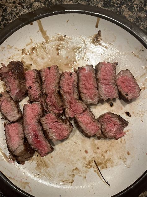 Second attempt today at a medium rare steak. How did I do? : r/steak