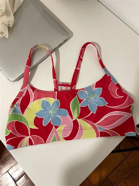 Hibiscus Bikini Top Women S Fashion Swimwear Bikinis Swimsuits On Carousell