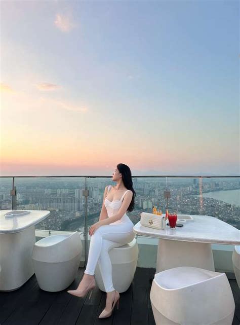 Nh Tiktoker Ho I Th Tr N Bikini Khoe V Ng C C Hot