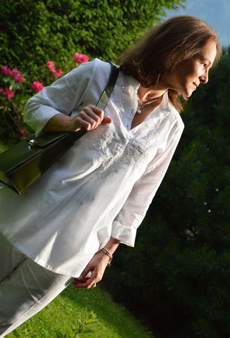WHITE ON WHITE SUMMER LOOK | Lady of Style