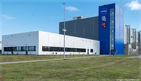 Beiersdorf inaugura nova fábrica em Leipzig na Alemanha