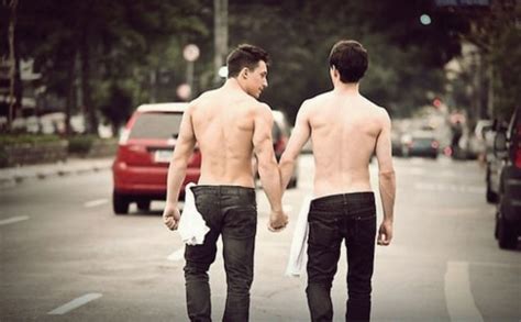 7 câu nhạy cảm bạn đừng bao giờ nói với một chàng Gay Cony