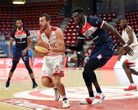 Basket Pro B Abdelkader Sylla Pivot De Nantes Form Au Sluc