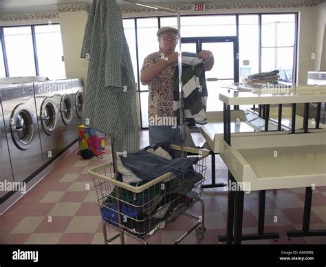 Laundry Basket Overhead View Hi Res Stock Photography And Images Alamy