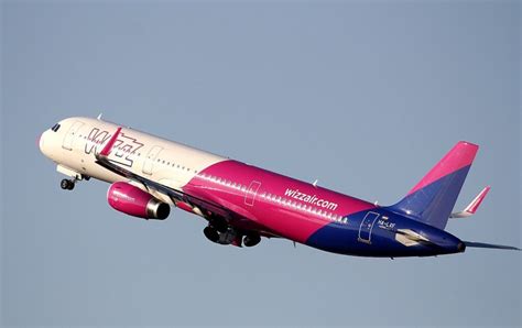 Nowe trasy lotnicze Wizz Air z Gdańska do Rzymu i Walencji HaloGdańsk pl