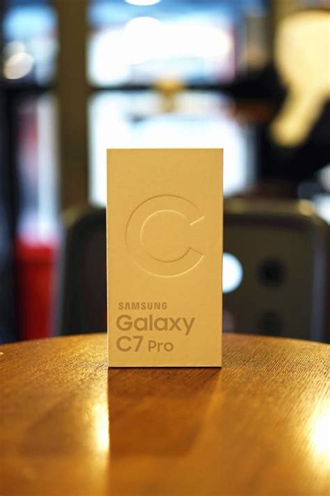 「剛剛好」的美好：三星 Galaxy C7 Pro新機體驗 每日頭條