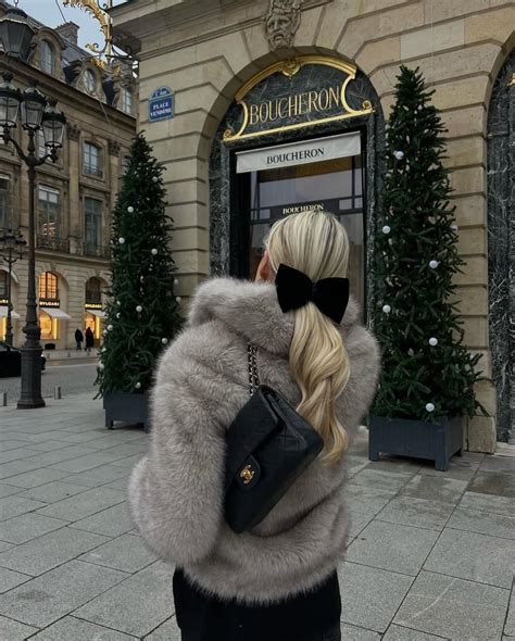 What To Wear This Holiday Season 35 Effortlessly Festive Christmas