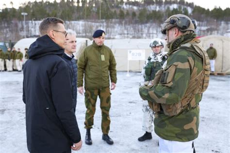 Alexander Stubb Vierailulla Naton Harjoituksissa Norjassa Verkkouutiset