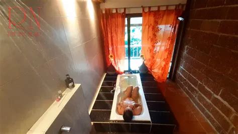 Peep Voyeur Housewife Washes In The Shower With Soap Shaves Her Pussy In The Bath C 2 XHamster