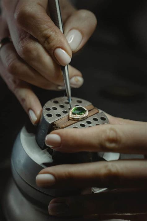 CAP Art Et Techniques De La Bijouterie Joaillerie Option Bijouterie