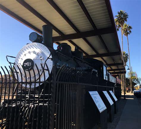 Things to Do in Wickenburg, AZ | Shopping, Golf, & Outdoor Adventures