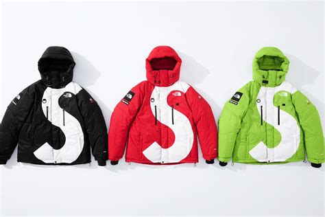 Supreme и The North Face выпустили коллекцию пуховиков — Афиша Ташкента
