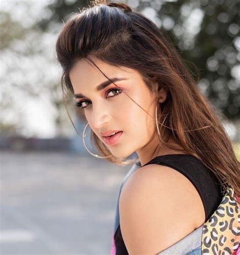 List Of Hot Actress Birthday Date Full Name Sexy Actress Kuwait Jobs And News Latest Job