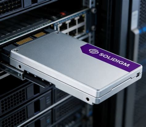 Solidigm D7-P5520 / P5620 Data Center PCIe 4.0 NVMe SSD 3.84TB (E1S-9MM, RI, 10PK) (SBFPF-384TB-E1S-9MM-RI-10PK)