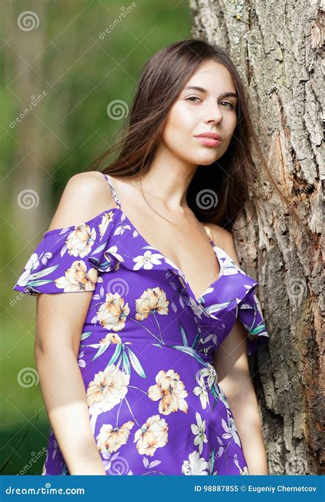 Outdoors Portrait Of Brunette Girl Stock Image Image Of Park Face 98887855