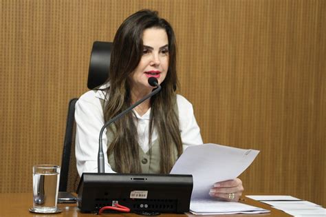 Ass Dio Moral E Sexual Contra Mulheres No Trabalho Tema De Debate O Progresso