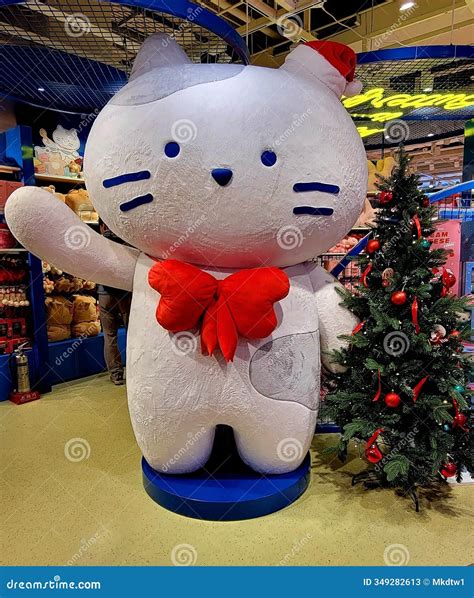 christmas tree hello kitty 7