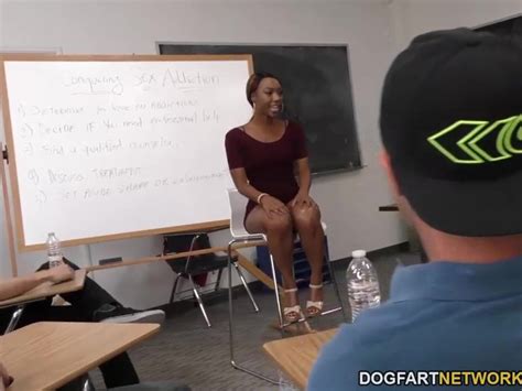 Chanell Heart Enjoys Group Sex With White Guys Vidéos Porno Gratuites YouPorn