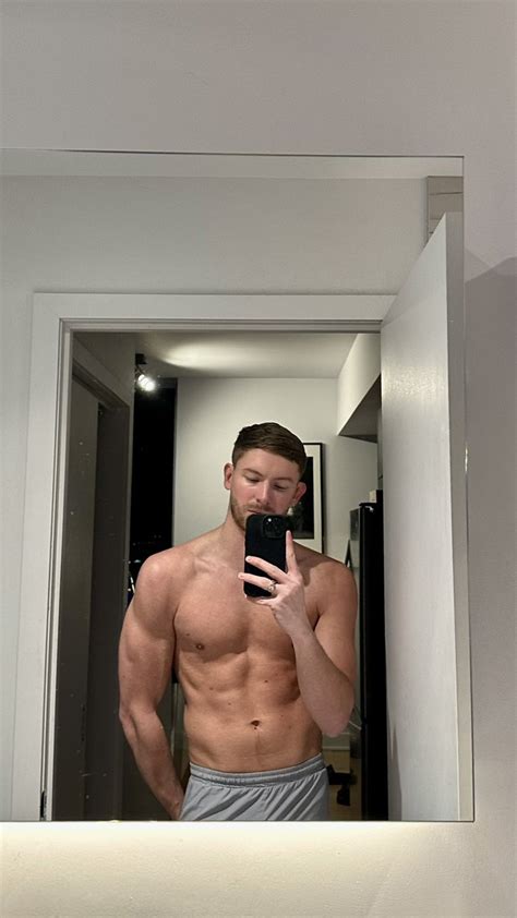 Hot Dudes Good Mood On Twitter RT CurtisMasonMTL Night