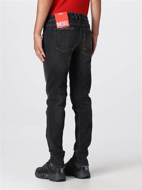 diesel jeans  man black diesel jeans ad