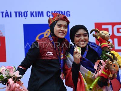 SEA GAMES 2021 PESILAT TUNGGAL PUTRI INDONESIA RAIH PERAK ANTARA Foto