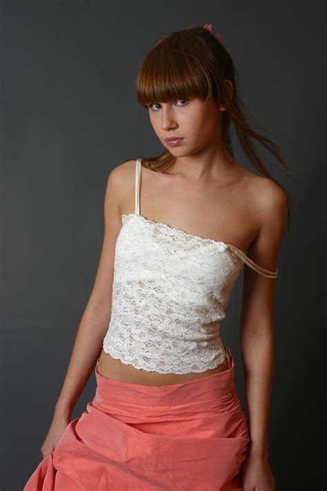 Yana E Discreet By Tonia Nude Photo Album Intporn Forums